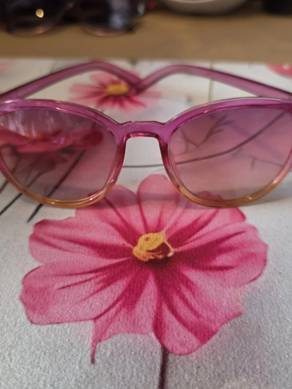 Pink Gradient Women's Sunglasses